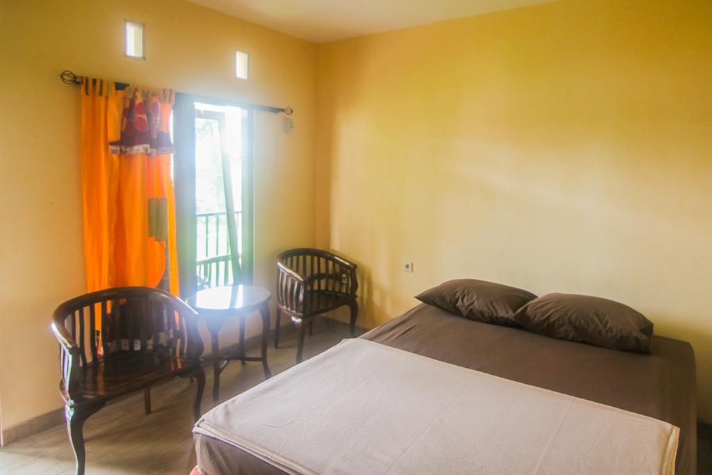 Hotel Cemerlang Baturraden Pokoj fotografie